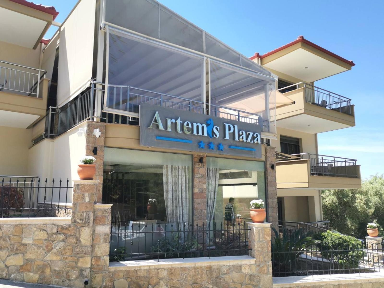 Artemis Plaza Aparthotel อาเกีย ปาราสเควิ ภายนอก รูปภาพ